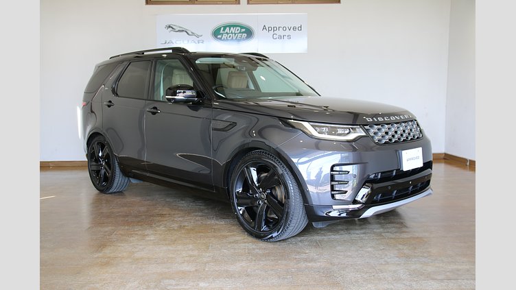 2024 認定中古車 Land Rover Discovery カルパチアングレイ D350マイルドハイブリッド（ディーゼル） Metropolitan Edition