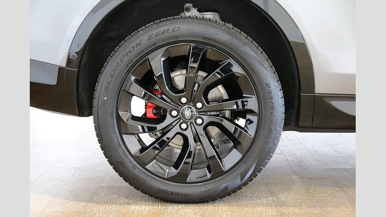 2024 認定中古車 Land Rover Discovery Sport アイガーグレイ D200マイルドハイブリッド（ディーゼル） DYNAMIC SE