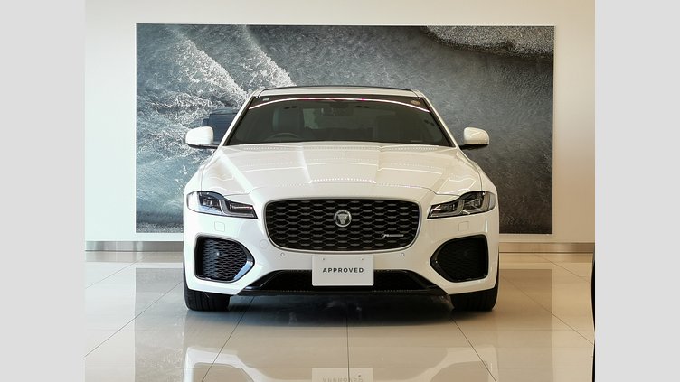 2023 認定中古車 Jaguar XF フジホワイト P250 RWD （オートマチック） SALOON R-DYNAMIC SE