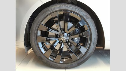 Range Rover Sport 8