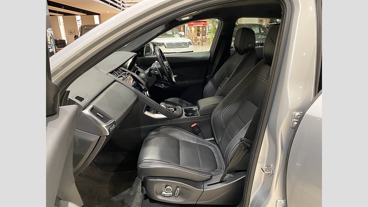 2021 認定中古車 Jaguar E-Pace ハクバシルバー D200 AWD（オートマチック） R-DYNAMIC S