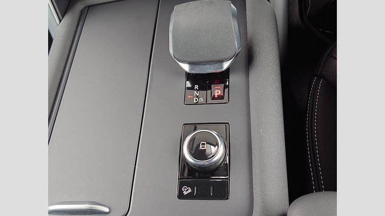 2024 認定中古車 Land Rover Discovery カルパチアングレイ D350マイルドハイブリッド（ディーゼル） S
