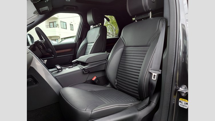 2024 認定中古車 Land Rover Discovery カルパチアングレイ D350マイルドハイブリッド（ディーゼル） S
