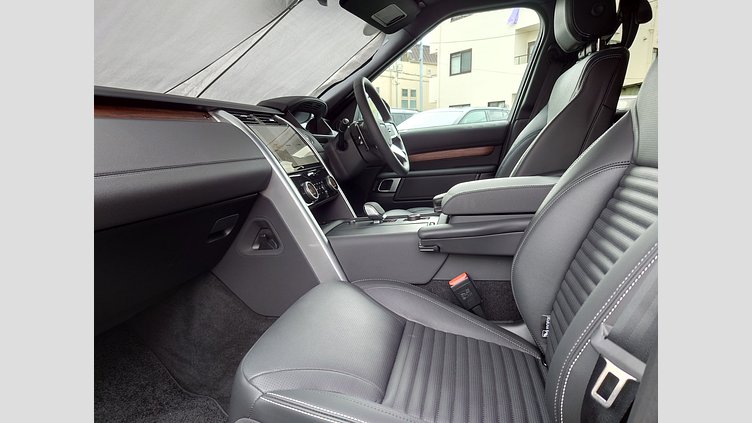 2024 認定中古車 Land Rover Discovery カルパチアングレイ D350マイルドハイブリッド（ディーゼル） S