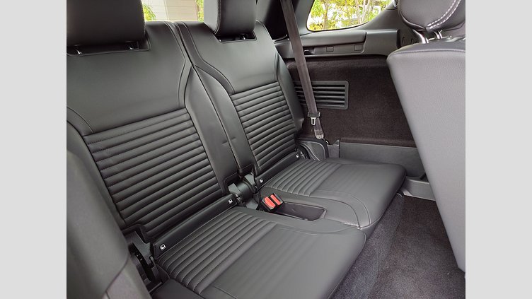 2024 認定中古車 Land Rover Discovery カルパチアングレイ D350マイルドハイブリッド（ディーゼル） S