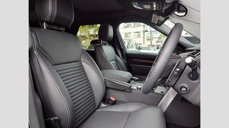 2024 認定中古車 Land Rover Discovery カルパチアングレイ D350マイルドハイブリッド（ディーゼル） S