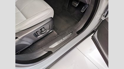 Range Rover Velar 37