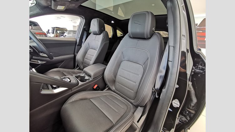 2023 認定中古車 Jaguar E-Pace サントリーニブラック D200 AWD（オートマチック）MHEV R-DYNAMIC HSE