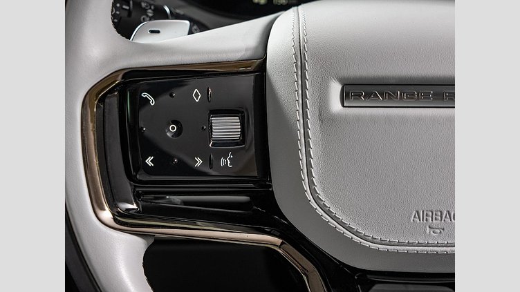 2023 認定中古車 Land Rover Range Rover Sport ジオラグリーン 3.0リッター6気筒400PSターボチャージドガソリンMHEV（オートマチック） FIRST EDITION