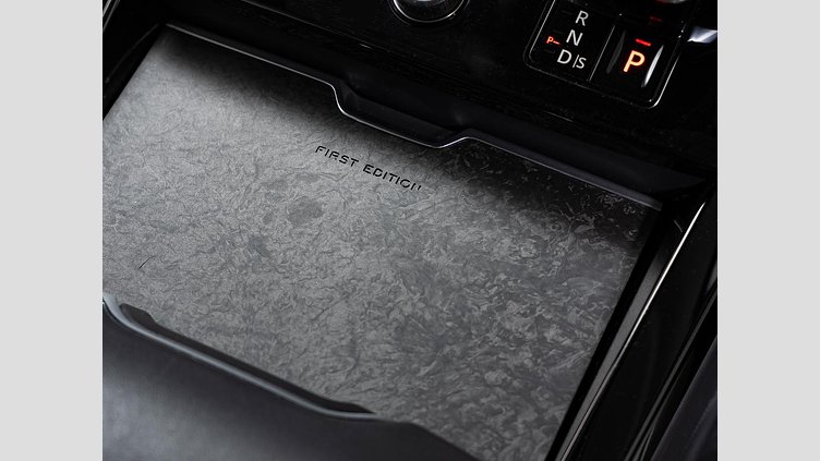 2023 認定中古車 Land Rover Range Rover Sport ジオラグリーン 3.0リッター6気筒400PSターボチャージドガソリンMHEV（オートマチック） FIRST EDITION