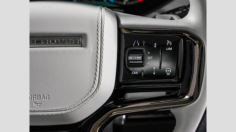 2023 認定中古車 Land Rover Range Rover Sport ジオラグリーン 3.0リッター6気筒400PSターボチャージドガソリンMHEV（オートマチック） FIRST EDITION