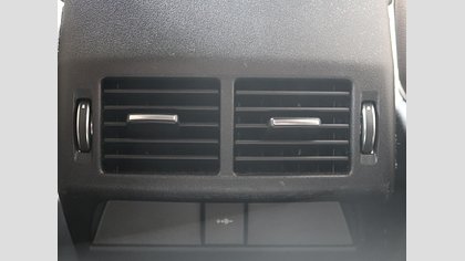 Discovery Sport 12