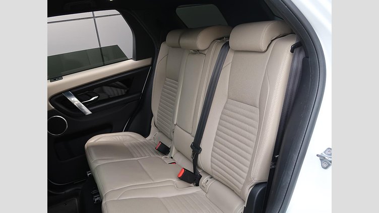 2021 認定中古車 Land Rover Discovery Sport フジホワイト P200 AWD（オートマチック） 標準ホイールベース S