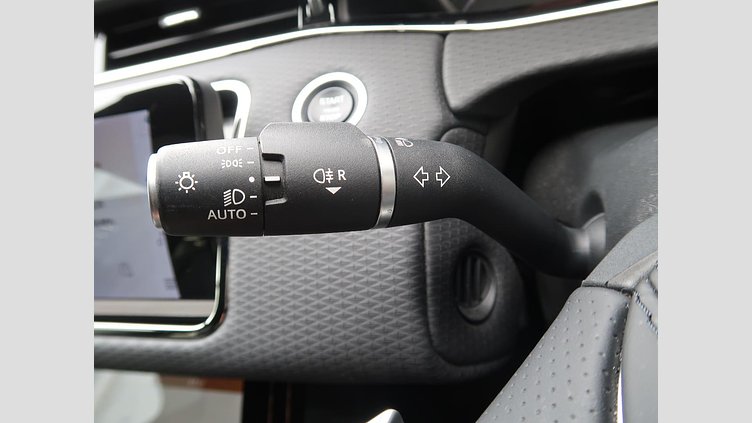 2023 認定中古車 Land Rover Range Rover Evoque フジホワイト D200 AWD（オートマチック）MHEV R-DYNAMIC S