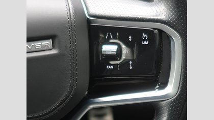 Range Rover Evoque 35