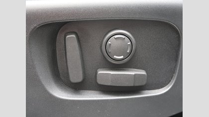 Range Rover Evoque 60