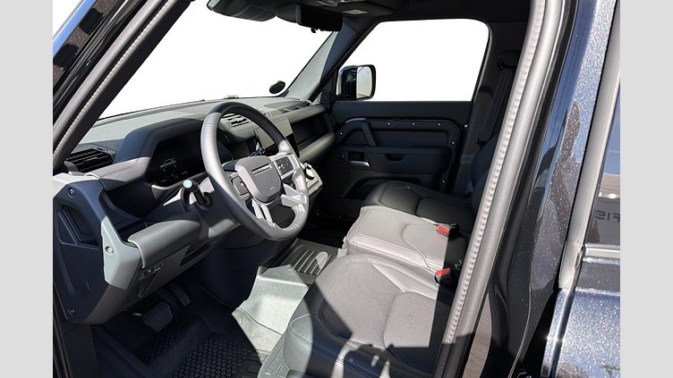 2024 Brugt Land Rover Defender 110 Santorini Black Diesel Mild Hybrid D250 Hard Top X-Dynamic SE