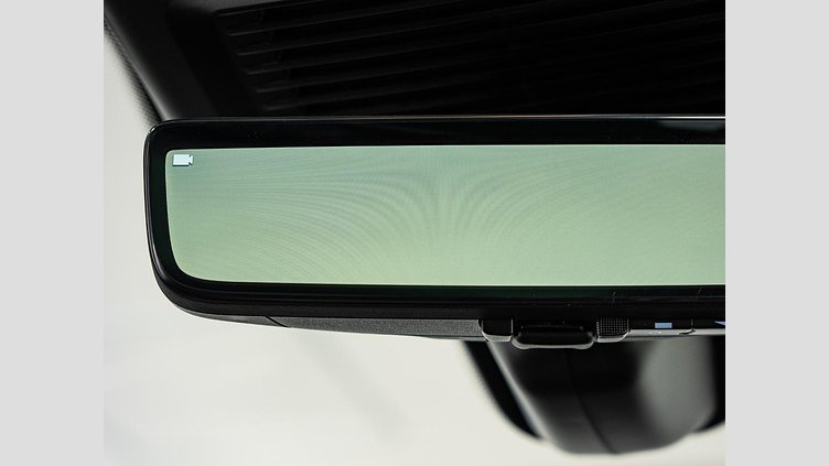 2023 認定中古車 Land Rover Range Rover Sport ヴァレジネブルー 3.0リッター6気筒400PSターボチャージドガソリンMHEV（オートマチック） FIRST EDITION