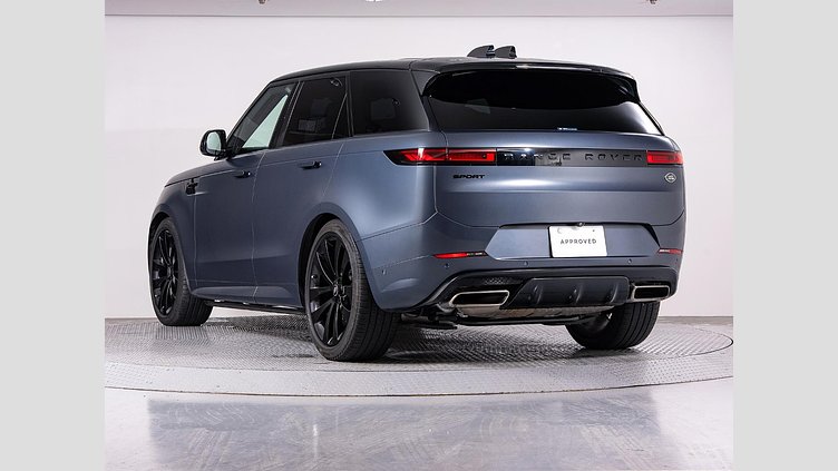 2023 認定中古車 Land Rover Range Rover Sport ヴァレジネブルー 3.0リッター6気筒400PSターボチャージドガソリンMHEV（オートマチック） FIRST EDITION