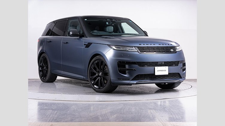 2023 認定中古車 Land Rover Range Rover Sport ヴァレジネブルー 3.0リッター6気筒400PSターボチャージドガソリンMHEV（オートマチック） FIRST EDITION