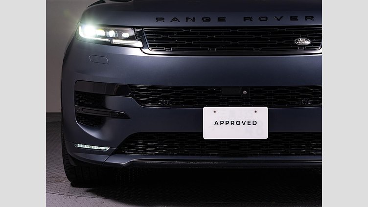 2023 認定中古車 Land Rover Range Rover Sport ヴァレジネブルー 3.0リッター6気筒400PSターボチャージドガソリンMHEV（オートマチック） FIRST EDITION