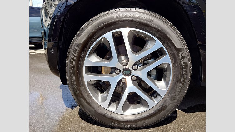 2023 認定中古車 Land Rover Defender 110 サントリーニブラック P300 AWD（AT） XS EDITION