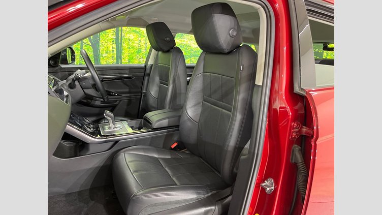 2019 認定中古車 Land Rover Range Rover Evoque フィレンツェレッド D180 S