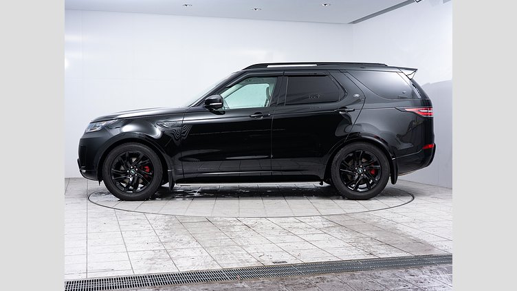 2017 認定中古車 Land Rover Discovery Santorini Black 3.0 litre V6 Supercharged Petrol HSE　7人乗り