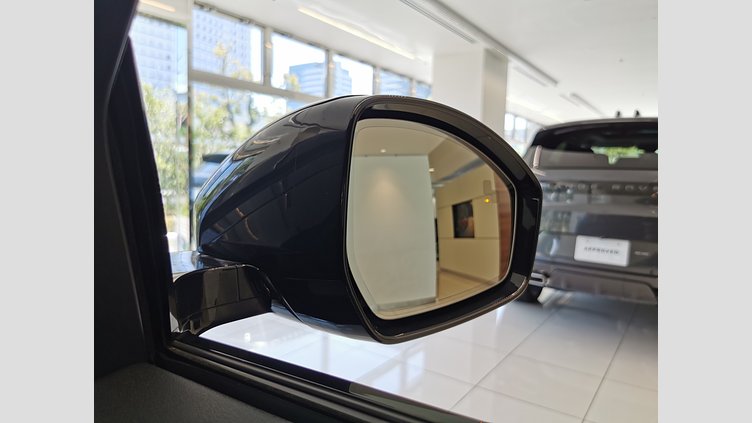 2024 認定中古車 Land Rover Range Rover Velar サントリーニブラック P400eプラグインハイブリッド（ガソリン） スタンダードホイールベース Dynamic SE