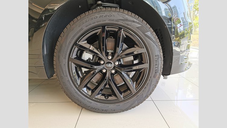 2024 認定中古車 Land Rover Range Rover Velar サントリーニブラック P400eプラグインハイブリッド（ガソリン） スタンダードホイールベース Dynamic SE