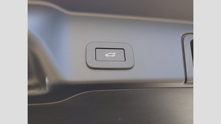 2023 認定中古車 Land Rover Range Rover Evoque トライベッカブルー P250（ガソリン） スタンダードホイールベース DYNAMIC HSE