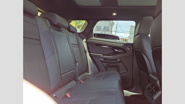 2023 認定中古車 Land Rover Range Rover Evoque トライベッカブルー P250（ガソリン） スタンダードホイールベース DYNAMIC HSE