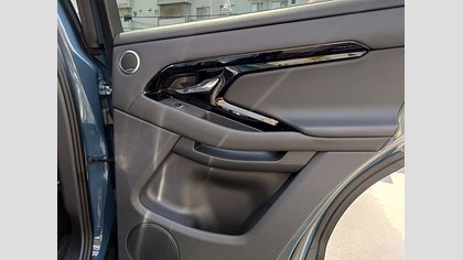 Range Rover Evoque 34