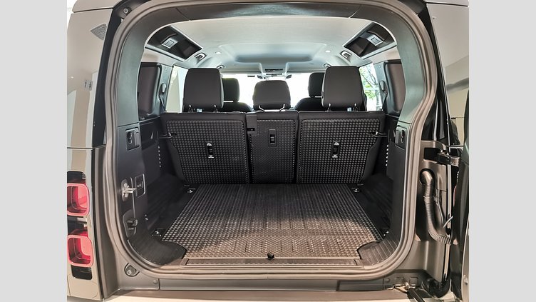 2024 認定中古車 Land Rover Defender 110 サントリーニブラック D350 ディーゼルマイルドハイブリッド S