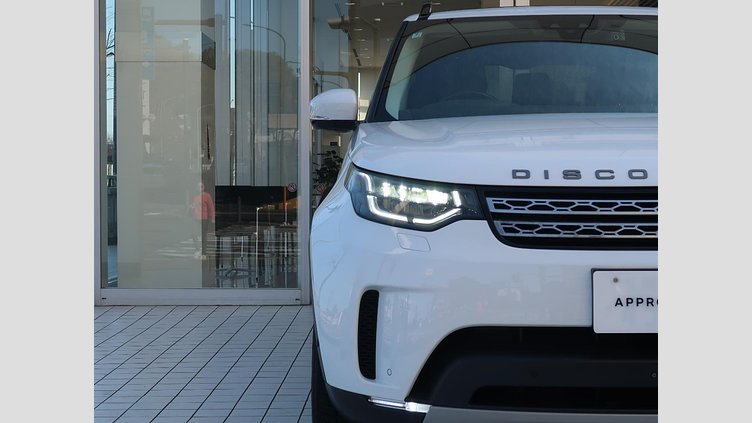 2018 認定中古車 Land Rover Discovery Fuji White 3.0 V6 Dsl Mono Turbo Std Flow ゴーアウトエディション