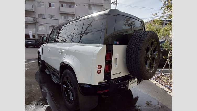 2023 認定中古車 Land Rover Defender 110 フジホワイト D300 AWD（AT） X-DYNAMIC HSE