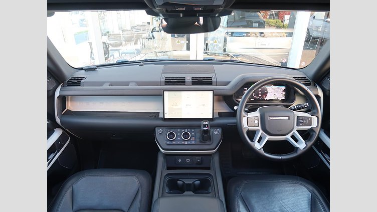 2023 認定中古車 Land Rover Defender 110 サントリーニブラック D300 AWD（AT） X-DYNAMIC HSE