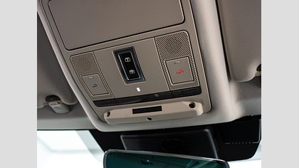 Discovery Sport 10