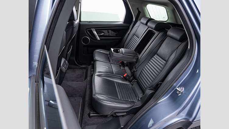 2019 認定中古車 Land Rover Discovery Sport バイロンブルー P200 AWD（オートマチック） SE P200 5人乗り