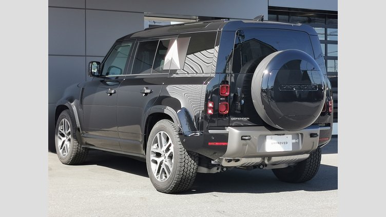 2024 認定中古車 Land Rover Defender 110 サントリーニブラック D350 ディーゼルマイルドハイブリッド X-Dynamic SE