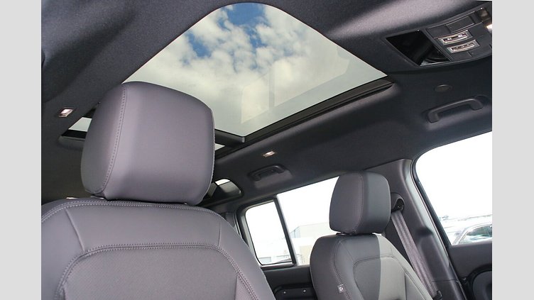 2025 New Land Rover Defender 110 Santorini Black D350 Diesel Mild Hybrid X-Dynamic SE