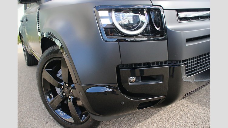 2025 New Land Rover Defender 110 Santorini Black D350 Diesel Mild Hybrid X-Dynamic SE