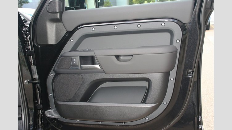 2025 New Land Rover Defender 110 Santorini Black D350 Diesel Mild Hybrid X-Dynamic SE