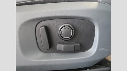 Range Rover Evoque 30