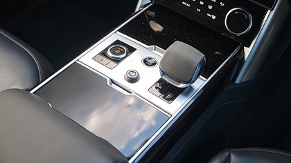 Range Rover 12