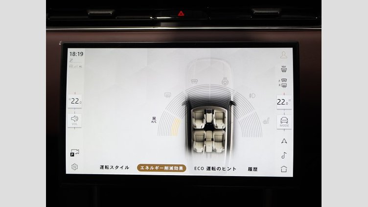 2024 認定中古車 Land Rover Range Rover オストゥーニパールホワイト（お取り扱いの有無については正規ディーラーにお問い合わせください） D300 AWD MHEV（AT） スタンダードホイールベース HSE