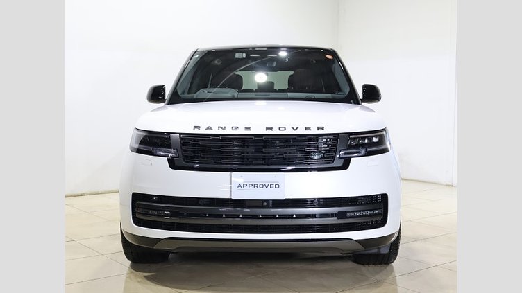 2024 認定中古車 Land Rover Range Rover オストゥーニパールホワイト（お取り扱いの有無については正規ディーラーにお問い合わせください） D300 AWD MHEV（AT） スタンダードホイールベース HSE