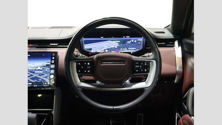 2024 認定中古車 Land Rover Range Rover オストゥーニパールホワイト（お取り扱いの有無については正規ディーラーにお問い合わせください） D300 AWD MHEV（AT） スタンダードホイールベース HSE