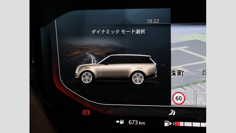 2024 認定中古車 Land Rover Range Rover オストゥーニパールホワイト（お取り扱いの有無については正規ディーラーにお問い合わせください） D300 AWD MHEV（AT） スタンダードホイールベース HSE