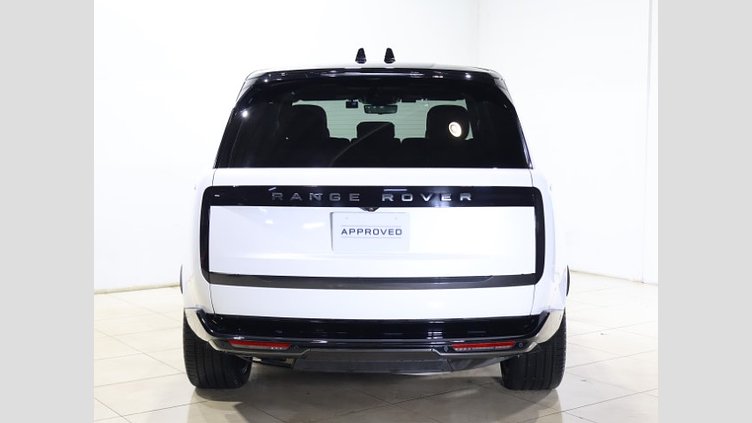 2024 認定中古車 Land Rover Range Rover オストゥーニパールホワイト（お取り扱いの有無については正規ディーラーにお問い合わせください） D300 AWD MHEV（AT） スタンダードホイールベース HSE